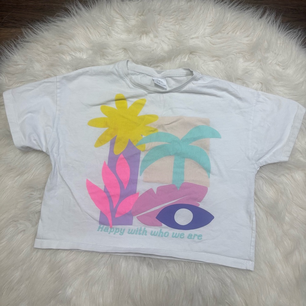 Zara Cropped Graphic Tee size 8-10